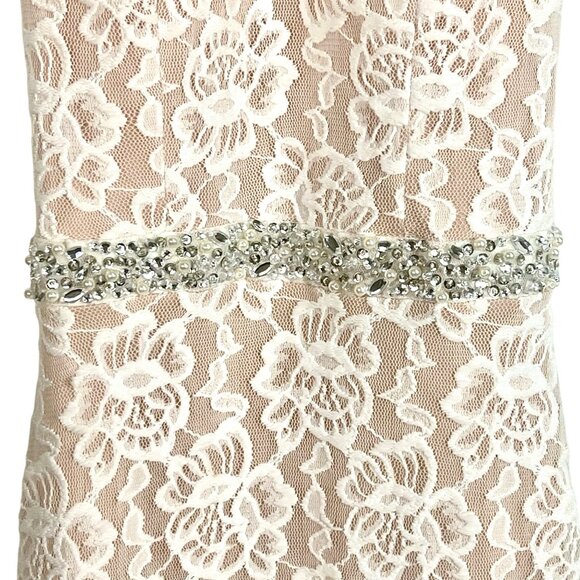 Elegant White Halter Floral Lace Gown Slit Embellished Waist Size 0 Slit Formal - Picture 4 of 14